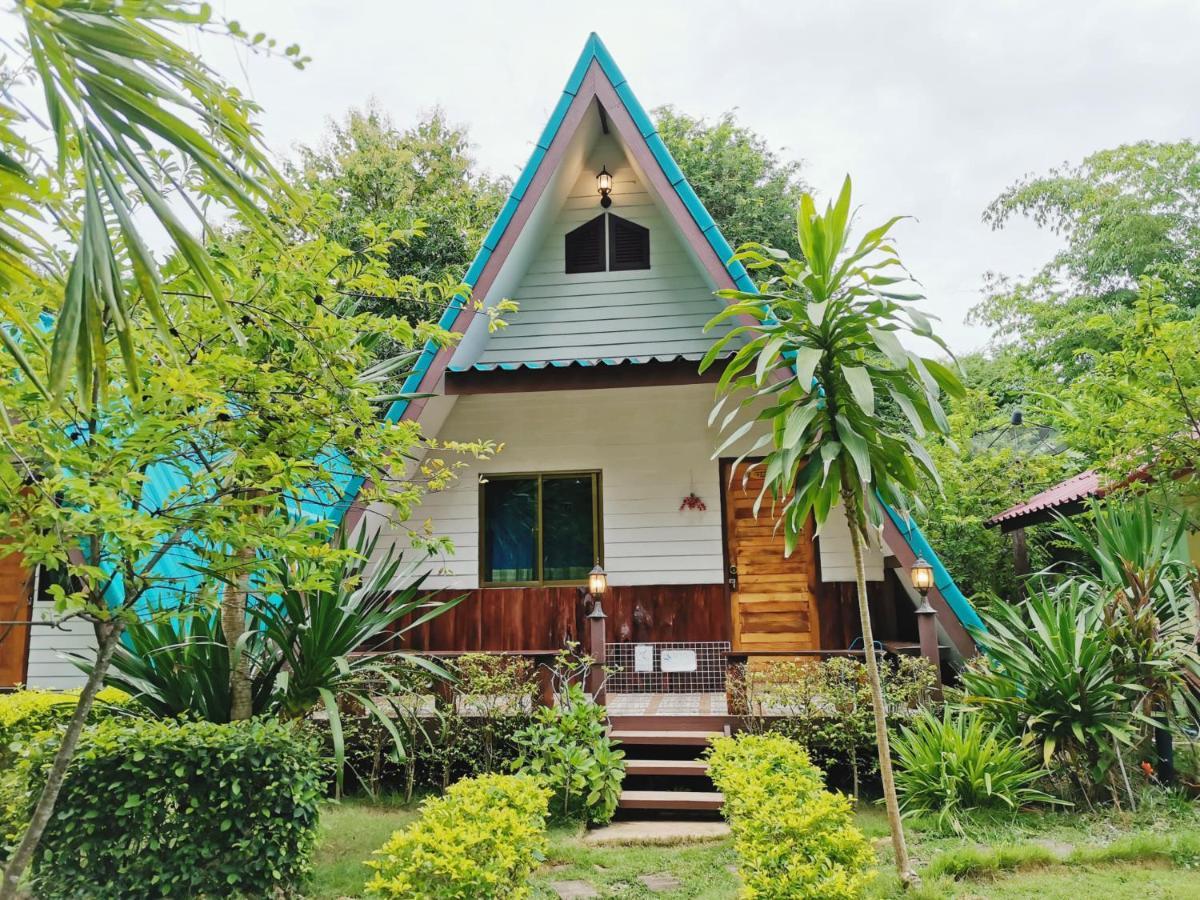 Star View Garden Villa Ban Huai Maenam Noi Eksteriør billede
