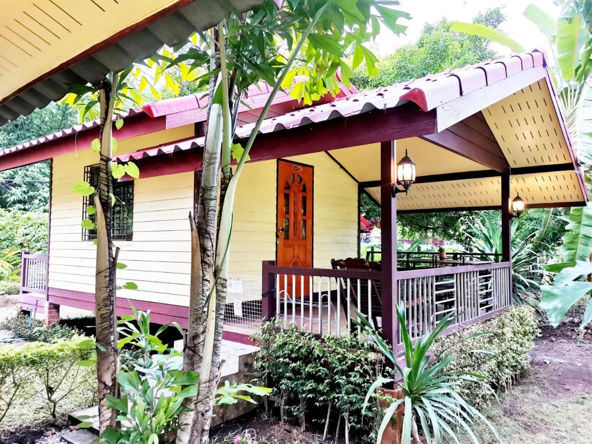 Star View Garden Villa Ban Huai Maenam Noi Eksteriør billede