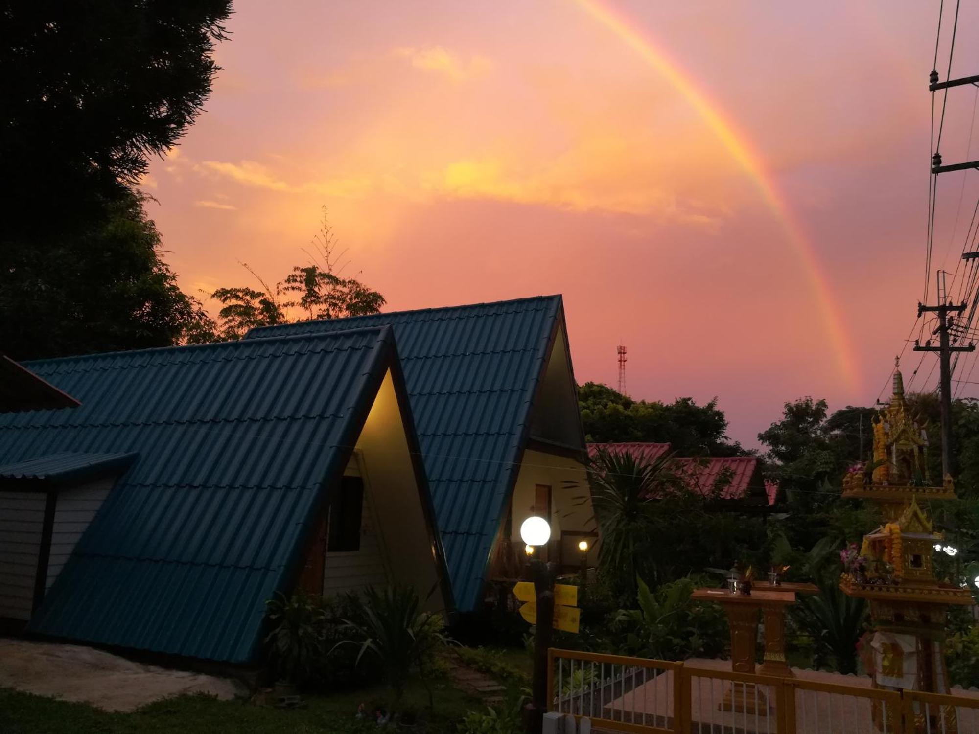 Star View Garden Villa Ban Huai Maenam Noi Eksteriør billede